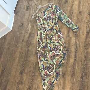 Elliatt size S - one sleeve sequin dress